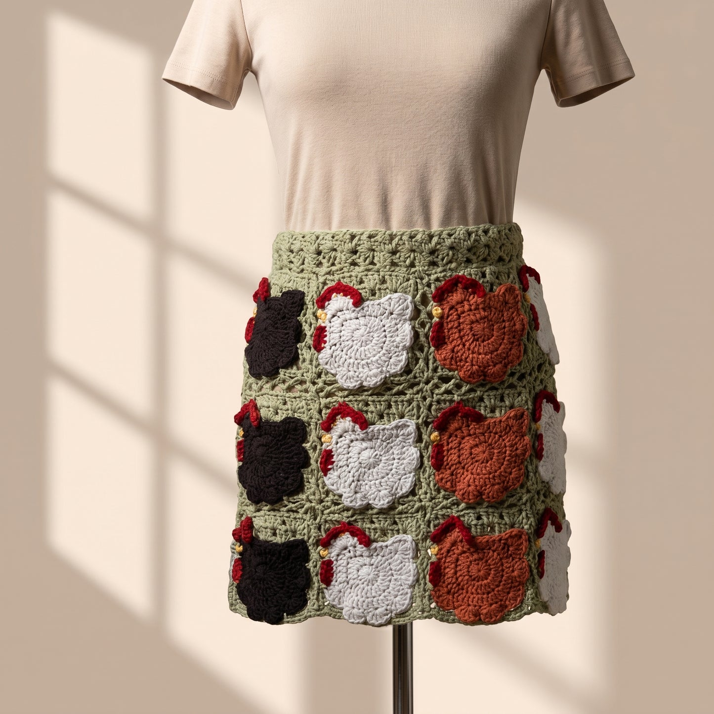 Crochet Nesting Hens Egg Gathering Apron Pattern (2 Sizes)