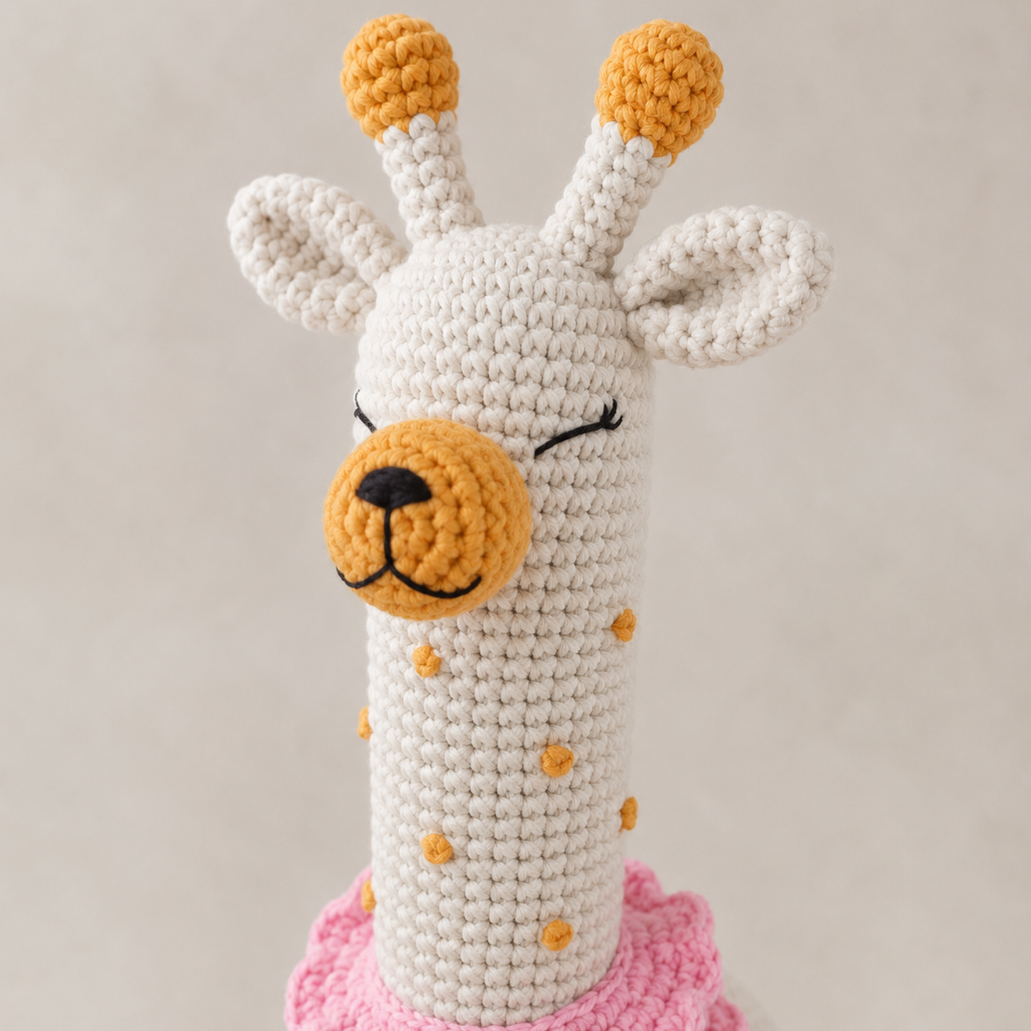 Crochet Daisy the Giraffe Amigurumi Pattern