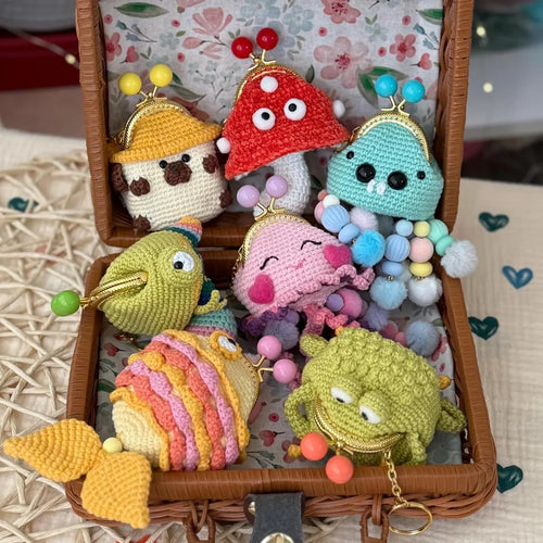 7 in 1 Wallets Keychain Crochet Pattern