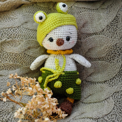Crochet Easter Chick Pattern (With Frog and Bunny Outfits)