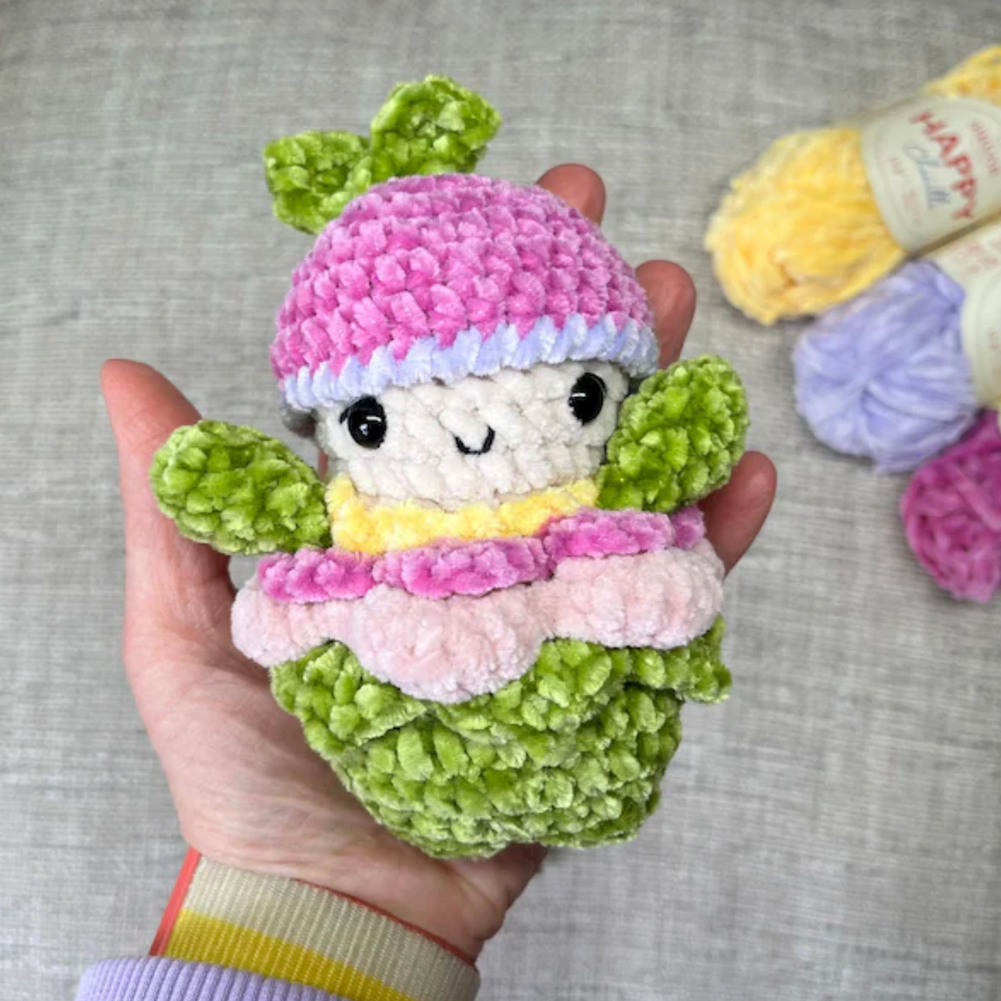 Crochet Chunky Florette Pattern (Flower Amigurumi)