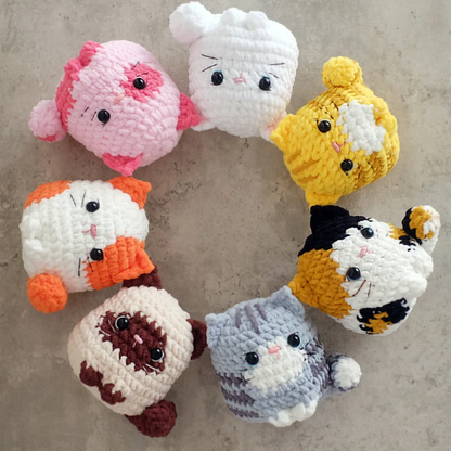 Crochet Floofcats Amigurumi Pattern (7-in-1 Bundle)(White, Calico, Orange, Siamese, Yellow, Grey, and Pink, approx. 9-10 cm each)